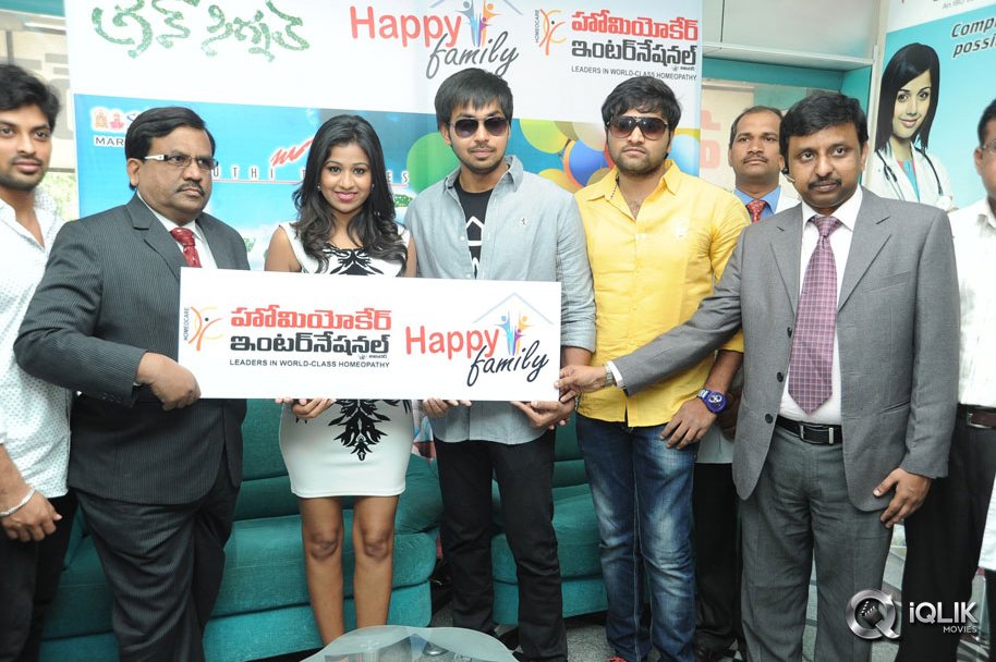 Green-Signal-Team-at-Homeocare-Happy-Family